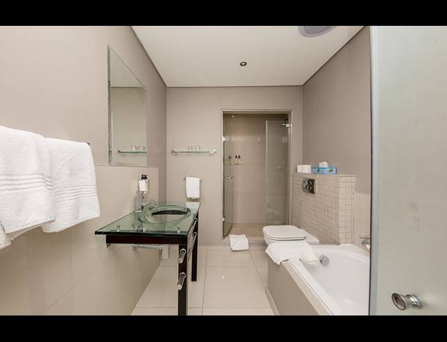 1 BEDROOM APARTMENT FOR SALE IN BEACHFRONT